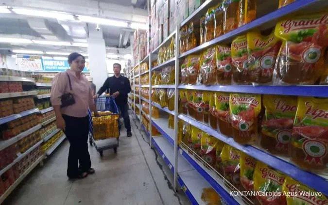 Konsumsi Masih Jadi Andalan Ekonomi, Namun Daya Dorongnya Mulai Berkurang