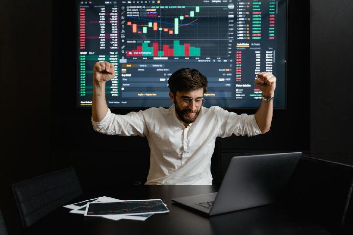 Tingkatkan investasi Anda dengan promosi di aplikasi perdagangan media sosial dengan BisnisAds.com | Artikel – bisnisads.com