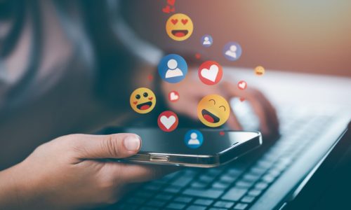 Promosi di media sosial melalui cerita pelanggan: testimonial yang meleleh | Artikel – bisnisads.com