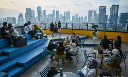 INDEF memperkirakan pertumbuhan ekonomi Indonesia sebesar 5% belum mencerminkan peningkatan kualitas