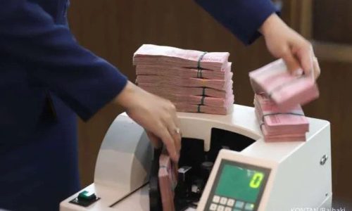 Ekonom Maybank Ungkap Penyebab Belanja APBN Belum Dorong Ekonomi